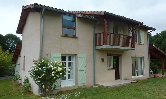 Soueich Casa | Casa rural a los pies de los Pirineos.