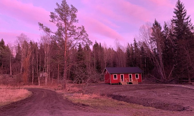 Norrtalje Municipality Cabaña | Cottage by the lake