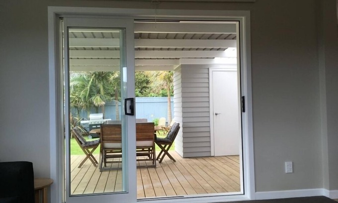 Raglan Casa | Cottage by the sea in Raglan