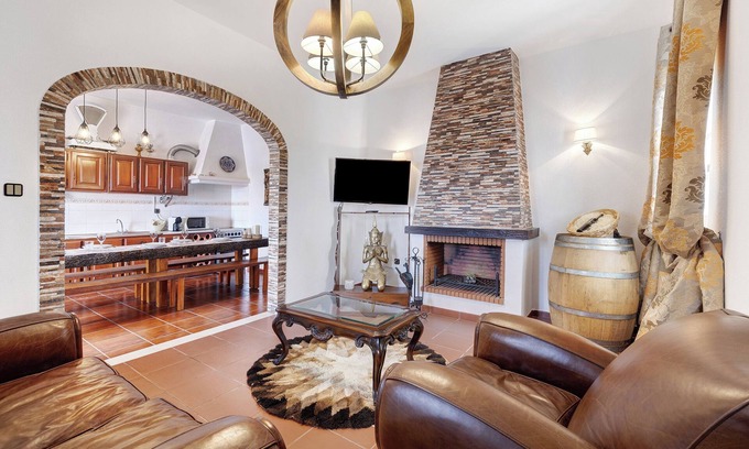 Palmela Cabaña | Casita de campo 'Casa Castelão' con piscina compartida, terraza compartida y aire acondicionado