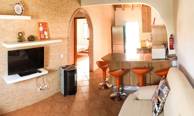 Aldeia de Brescos Cabaña | Casita de campo 'Casas Da Lagoa - T2 Sul' con jardín privado, balcón y Wi-Fi