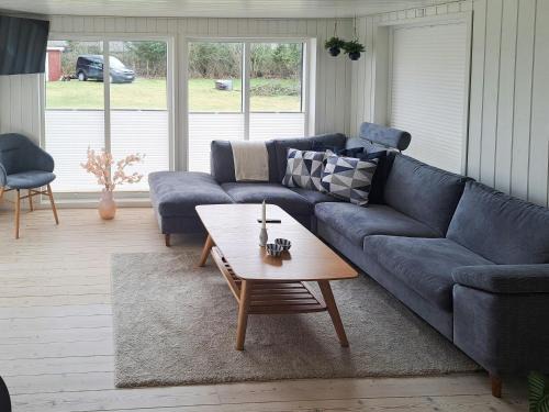Lonstrup Casa | Cottage Charm Near Lønstrup Lighthouse