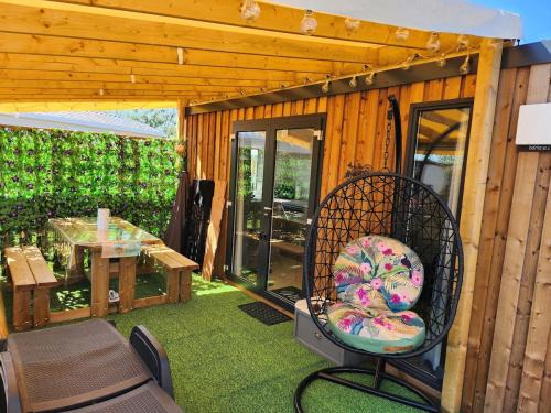 La Teste-de-Buch Chalet De Esquí | Cottage dans un camping 4 étoiles