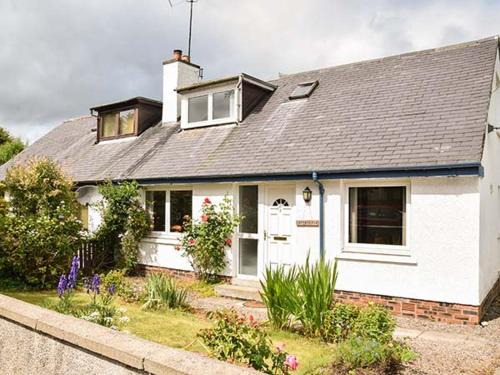 Marybank Casa | Cottage Fia