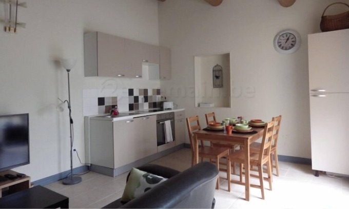 Saint-Pierre-de-Vassols Cabaña | Cottage full nature for 3 p. In a hamlet on a hill near Bedoin
