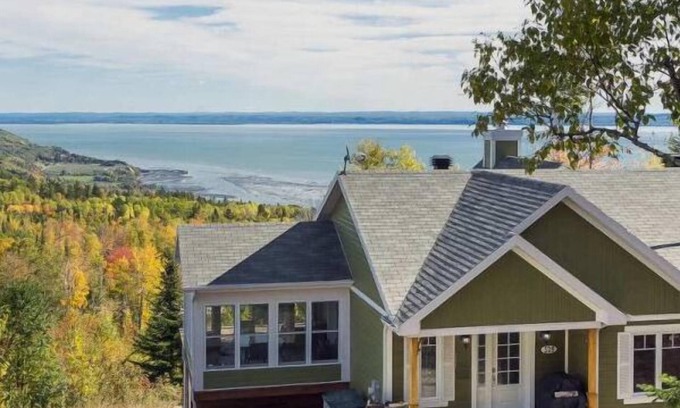 Saint-Joseph-de-la-Rive Casa | Cottage HEL-529 | Les Éboulements