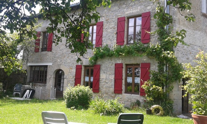 Dun-sur-Meuse Casa | Casa rural en Dun-high "LA BAURETTE"