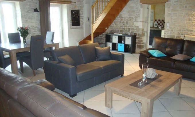 Marans Casa | Casa rural en plena campiña cerca de La Rochelle