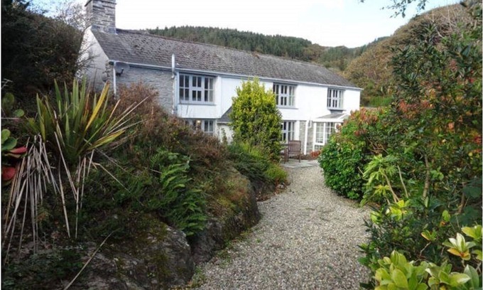 Aberdovey Cabaña | Casa rural en bosque privado junto al estuario, con capacidad para 8