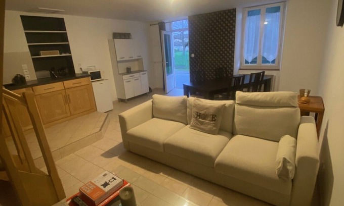 Tillou Apartamento | Cottage in quiet village
