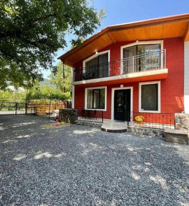 Likani Casa | Cottage in Sadgeri