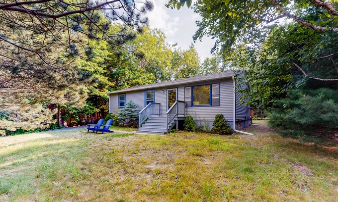 Otter Creek Casa | Cottage in the middle of Acadia with great deck - near trails, town & beaches