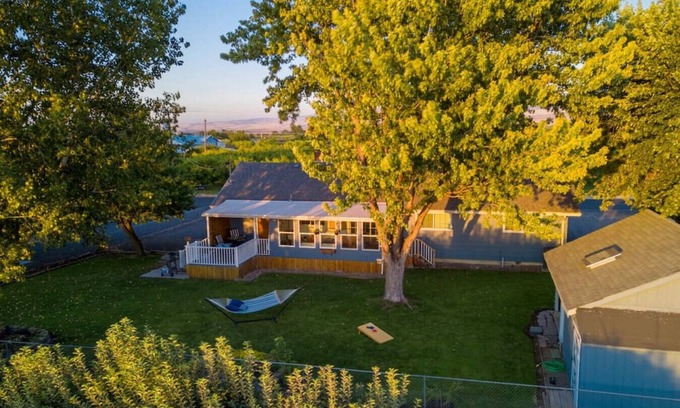 Milton-Freewater Casa | Cottage in the Rocks · Welcome to The Cottage in the Rocks