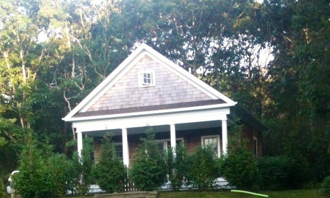 Sag Harbor Cabaña | Disponible como alquiler de invierno o fines de semana por correo electrónico para tarifas