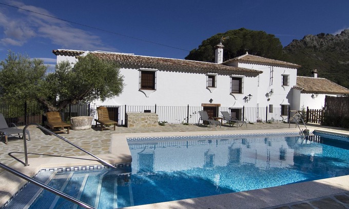 Grazalema Cabaña | Casa rural La Bodega