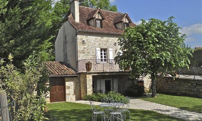 Issepts Casa | * Cottage "etiquetados Gîtes de France, ubicado en el centro del pueblo