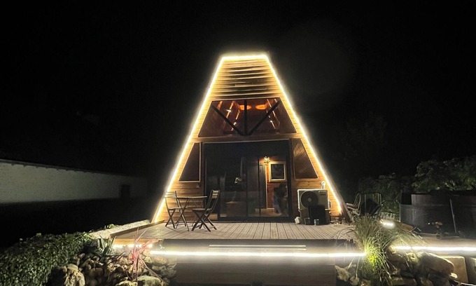 Ozoir-le-Breuil Cabaña | Cottage lagoon & spa