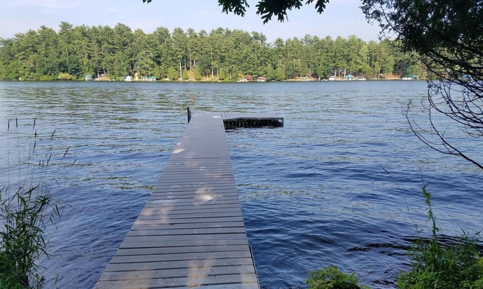 Waupaca Casa | RECIENTEMENTE REMODELADO Lake House!