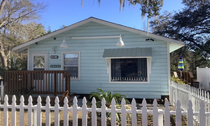 Little River Cabaña | Cottage near Little River Waterfront. Pets stay FREE!