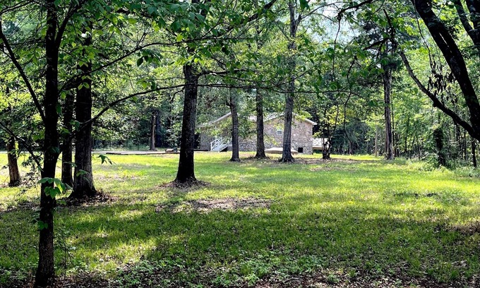 Columbus Cabaña | Cottage on 3 acres, just minutes from Golden Triangle Industrial park