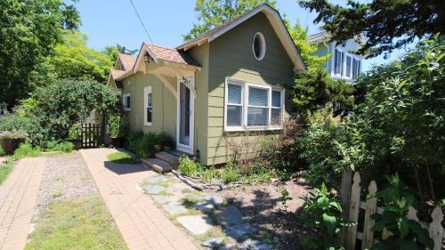 Cape May Point Casa | Cottage On Cambridge