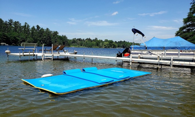 Waupaca Cabaña | Lago largo en la cadena O 'Lakes en Waupaca WI.