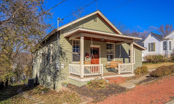 Weston Casa | Cottage On Main- en el corazón de Weston