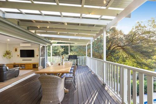 Terrigal Casa | Cottage on Riv - Winter Holiday Mid-Week Special