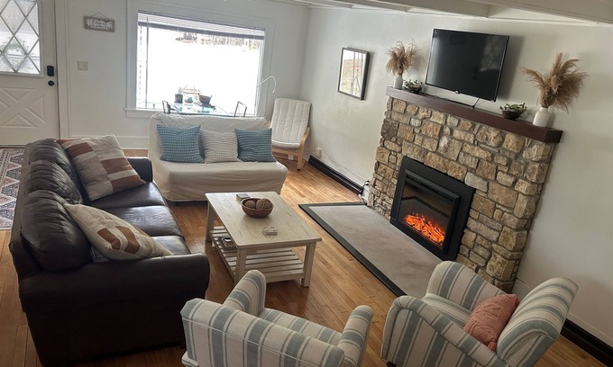 Jacksonport Casa | "Cottage on The Lake" 3BD/3Bath (Jacksonport)