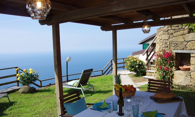 La Spezia Cabaña | Casa rural en el mar La Ginestra