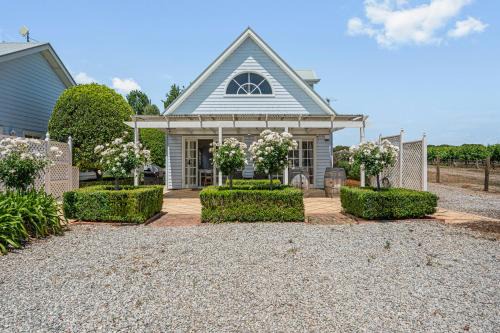 Aldinga Casa | Cottage On Vines - Aldinga - C21 SouthCoast Holidays