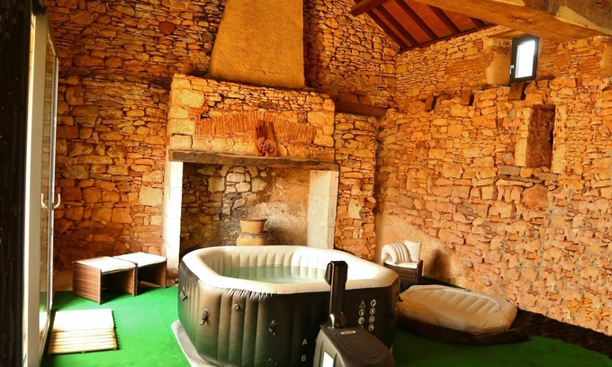 Soturac Casa | CASA **** climatizada con SPA -Wifi-entre DORDOGNE y LOT