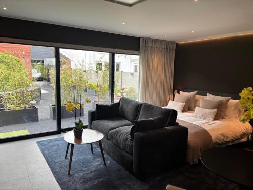 Bolton Casa | Cottage - Sleeps 2 Patio & Free On-Road Parking