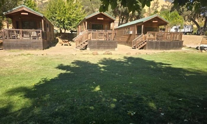 Winters Cabaña | Cottage, Sleeps 6 - Roomy 1 Bedroom Cottage, Sleeps 4-6