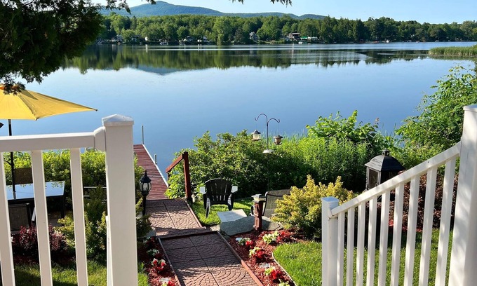 Dunham Chalet De Esquí | Cottage Tranquility family waterfront mountains