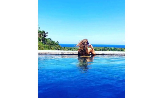 Isla de Utila Cabaña | cottage utila hill top trade wind stuning view quiet full furniched