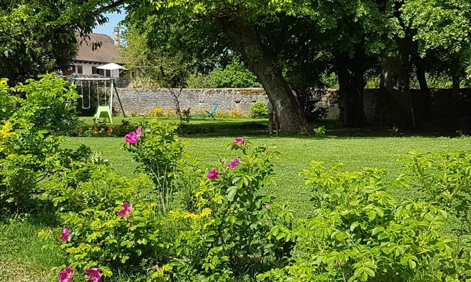 Nolay Casa | Viñedos Casa de los Hautes Côtes de Beaune, Beaune de 15MN, Ruta del Vino