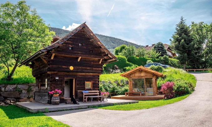 Rennweg am Katschberg Cabaña | Casa vacacional con jardín panorámico sauna