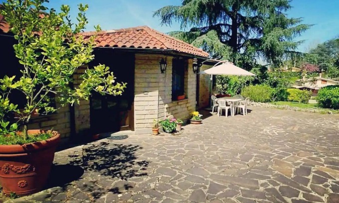 Montelarco Casa | Cottage with Private Garden near Rome Country Home