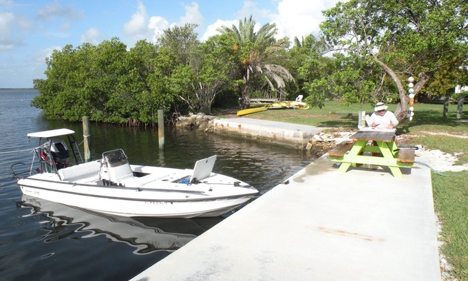 Cudjoe Key Cabaña | Casa de campo con piscina y atraque, a pocos minutos de Key West!