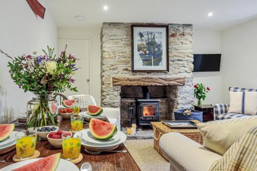 Salcombe Casa | Cottages in Tranquil Hamlet