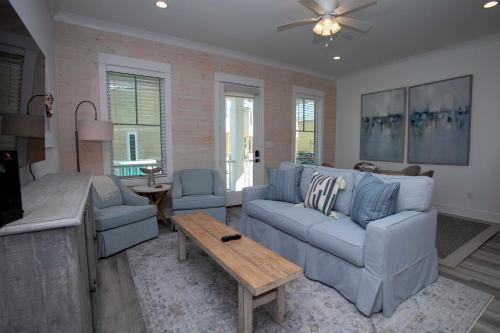 Orange Beach Casa | Cottages of Tannin 5