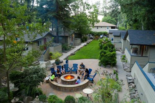 Guerneville Complejo | Cottages On River Road