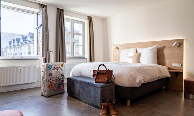 Titisee-Neustadt Hotel | coucou hotel & kuckucks-stube (Titisee)