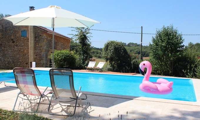 Blanquefort-sur-Briolance Casa | Casa de campo con piscina privada