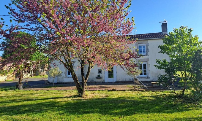 Saint-Germain-de-Princay Cabaña | Country house near Puy du fou