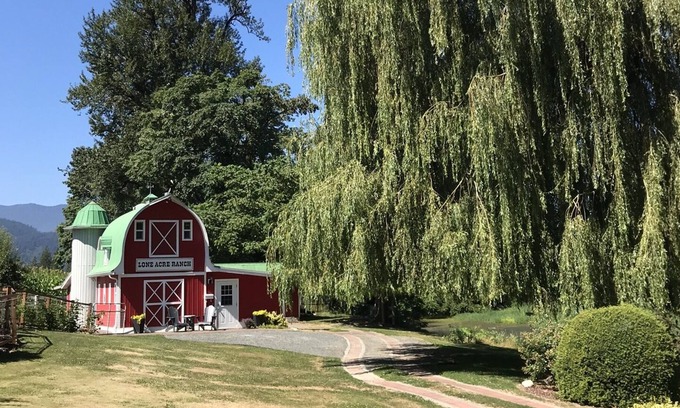 Chilliwack Casa | Country Barn Home Minutes from the Fraser River and Downtown Chilliwack