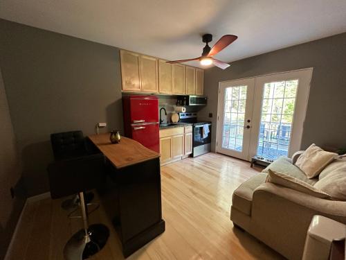 Searsport Apartamento | Country Charm Cozy Getaway