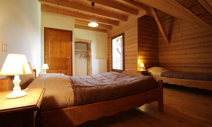 Saint-Eustache Casa | CASA RURAL / DAMO / 13 PERSONAS