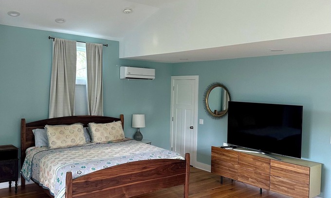 Belle Mead Apartamento | Country escape in a 1770 Farmhouse, 14 mins from downtown Princeton.